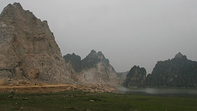 http://media.thethaovanhoa.vn/2011/03/23/09/02/bavi.jpg